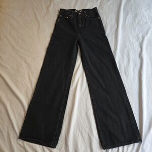 EUC Levi's 🖤 Ribcage Wide Leg 24W x 32L Black Denim Jeans